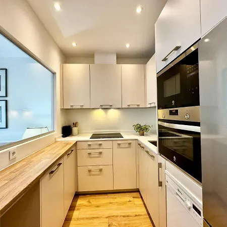 Downtown Ricardo Sorino 45 - Eaw Homes *